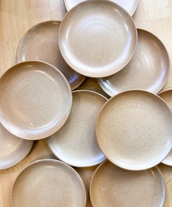 11 assiettes à dessert Grès Village